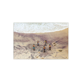 P-10-101-101-110-0043-1.jpg;Ocean, dune, kids, soccer, football, figures, children, full color